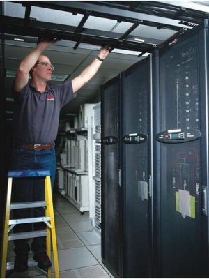 1YR EXT WARR NBD  FOR SY 400KVA UPS 4 XR FRAMES AND PDU
