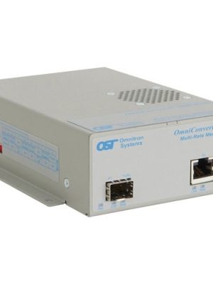 OMNICONVERTER 10G/S SFP/SFP+ 1X RJ-45 MULTIGIGABIT UNIV AC PS