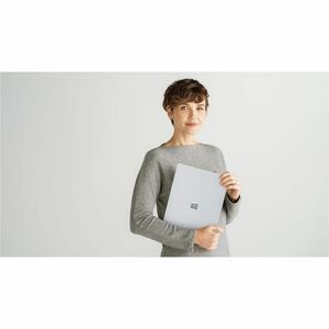 Microsoft Surface LAPTOP 6 I5 / 8GB /256GB 13.5 PLATINUM TAA 303-00001